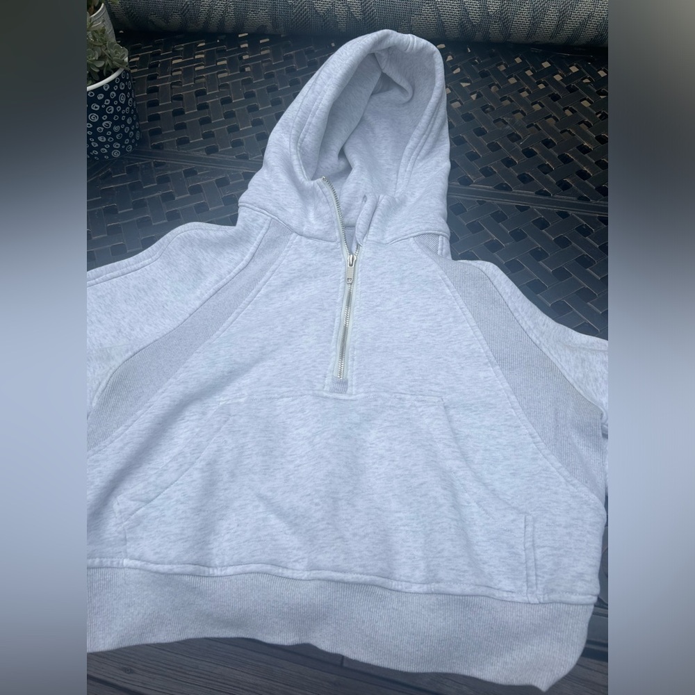 Quarter zip sweatshirt